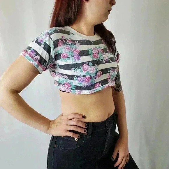 Custom Rare Vtg 80's Baby Mini Cropped Striped Floral Tee - Picture 7 of 10
